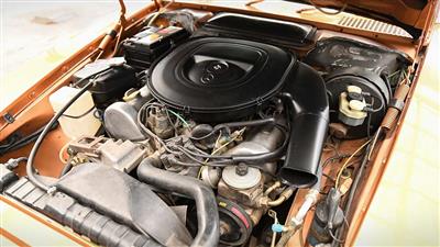 پیشرانه مرسدس‌بنز 350SLC مدل 1973